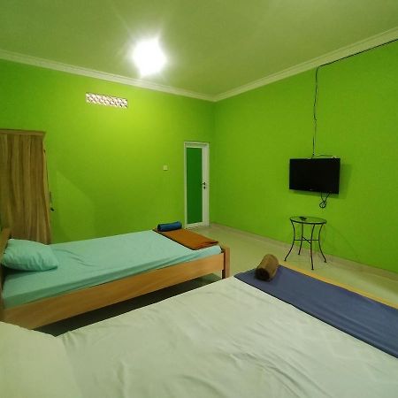 Villa Batu Tua Puncak Mitra Reddoorz Bogor Buitenkant foto