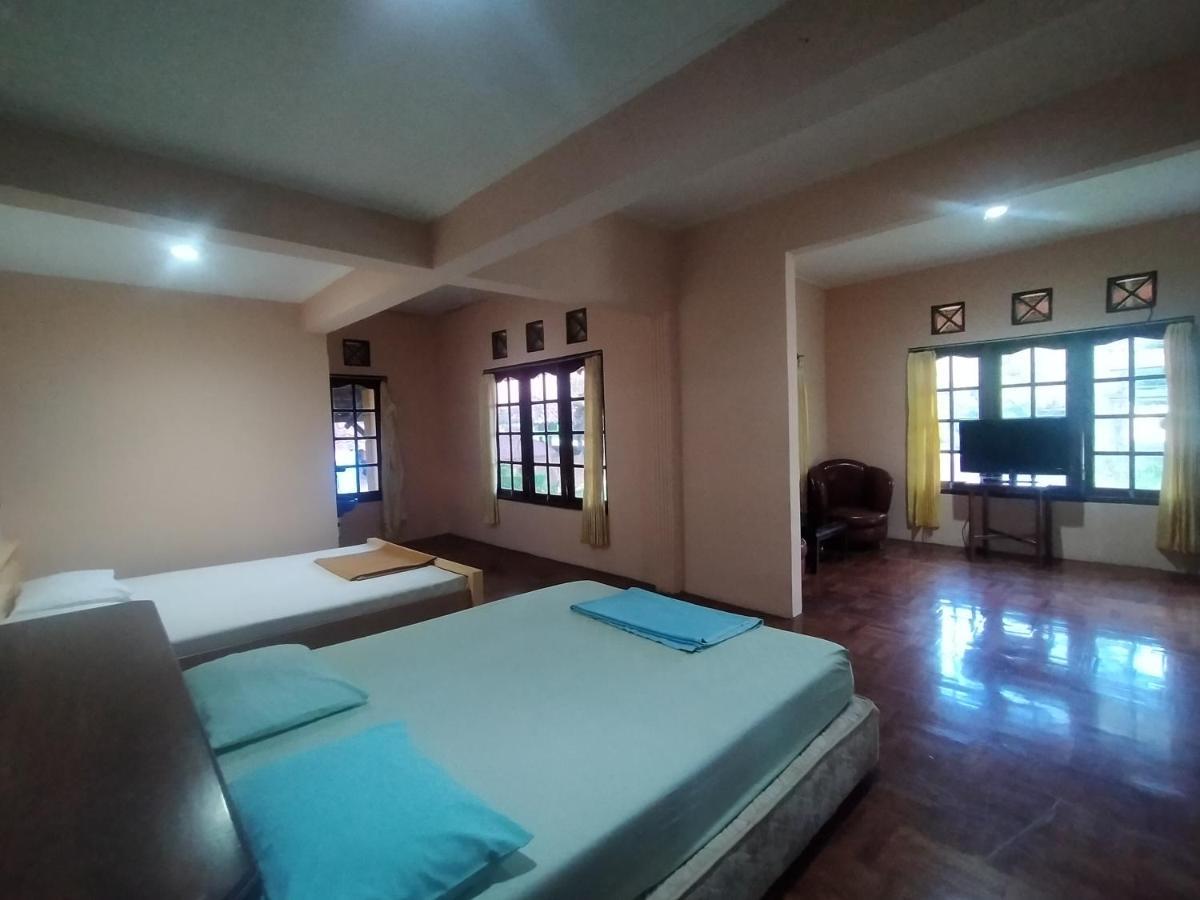 Villa Batu Tua Puncak Mitra Reddoorz Bogor Buitenkant foto